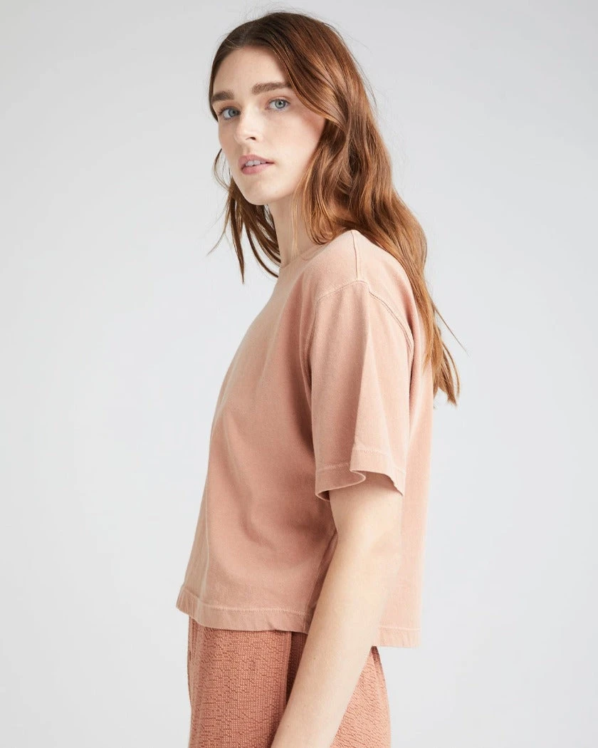 RICHER POORER SPRING '22 SHORT SLEEVE CROP TEE MOCHA MOUSSE 3 RICHER POORER SPRING '22 SHORT SLEEVE CROP TEE MOCHA MOUSSE