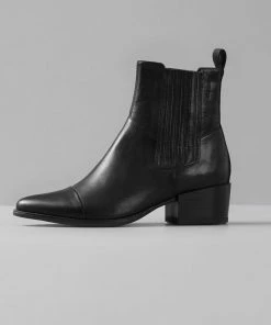 VAGABOND SHOES MARJA BLACK LEATHER BOOTS 19 VAGABOND SHOES MARJA BLACK LEATHER BOOTS