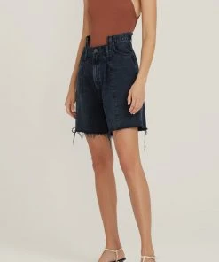 AGOLDE PIECED ANGLE SHORT SPRING '22