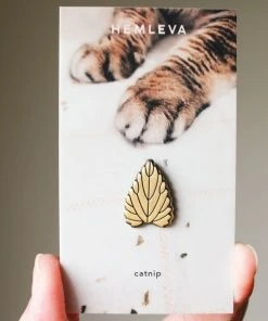 HEMLEVA CATNIP ENAMEL PIN SALE