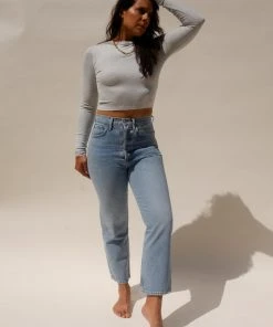 AGOLDE 90'S CROP REPLICA NEW IN 8 AGOLDE 90'S CROP REPLICA NEW IN