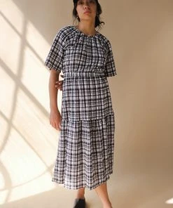 JUST FEMALE HAMILTON CUT DRESS SPRING '22 9 JUST FEMALE HAMILTON CUT DRESS SPRING '22