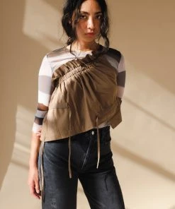 MUNDAKA RUFFLE TOP SPRING '22