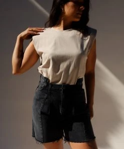 AGOLDE PIECED ANGLE SHORT SPRING '22