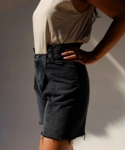 AGOLDE PIECED ANGLE SHORT SPRING '22