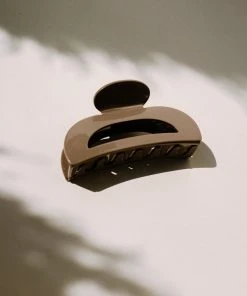 PIPE AND ROW LARGE MOON HAIR CLAW TAUPE NEW IN