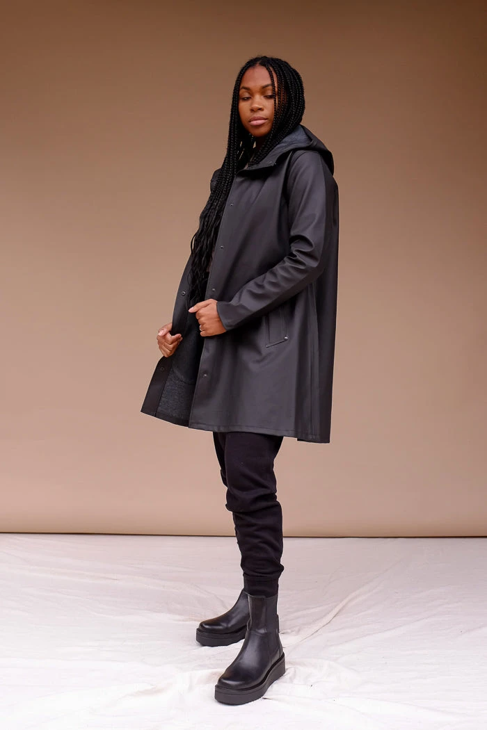 STUTTERHEIM MOSEBACKE RAIN JACKET BLACK NEW IN 1 STUTTERHEIM MOSEBACKE RAIN JACKET BLACK NEW IN