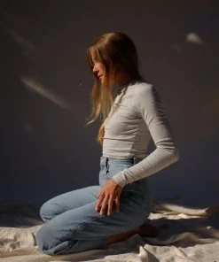 JOAH BROWN CROPPED CREW LONGSLEEVE