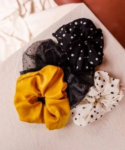 PIPE AND ROW SHEER BLACK DOT SCRUNCHIE NEW IN