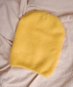 PIPE AND ROW STAPLES SMITH BEANIE YELLOW