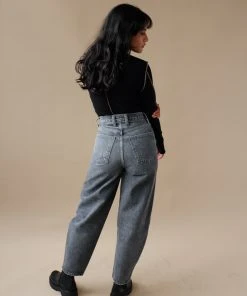 JUST FEMALE SPRING '22 FOX BLOUSE