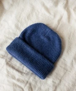 PIPE AND ROW NEW IN SMITH BEANIE BLUE