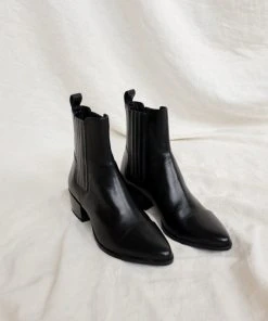 VAGABOND SHOES MARJA BLACK LEATHER BOOTS