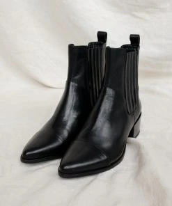 VAGABOND SHOES MARJA BLACK LEATHER BOOTS 12 VAGABOND SHOES MARJA BLACK LEATHER BOOTS