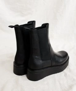 VAGABOND CARLA BOOTS SIZE 41 SALE