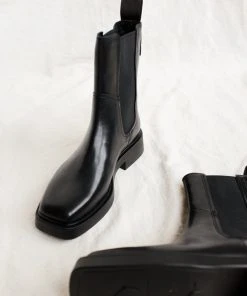 VAGABOND JILLIAN BOOT