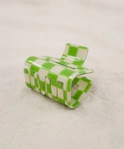 PIPE AND ROW SPRING '22 SMALL SQUARE HAIR CLAW CHECKER APPLE/CREAM