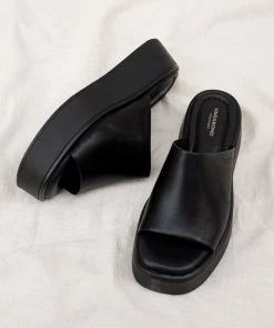 VAGABOND SPRING '22 COURTNEY SLIDES