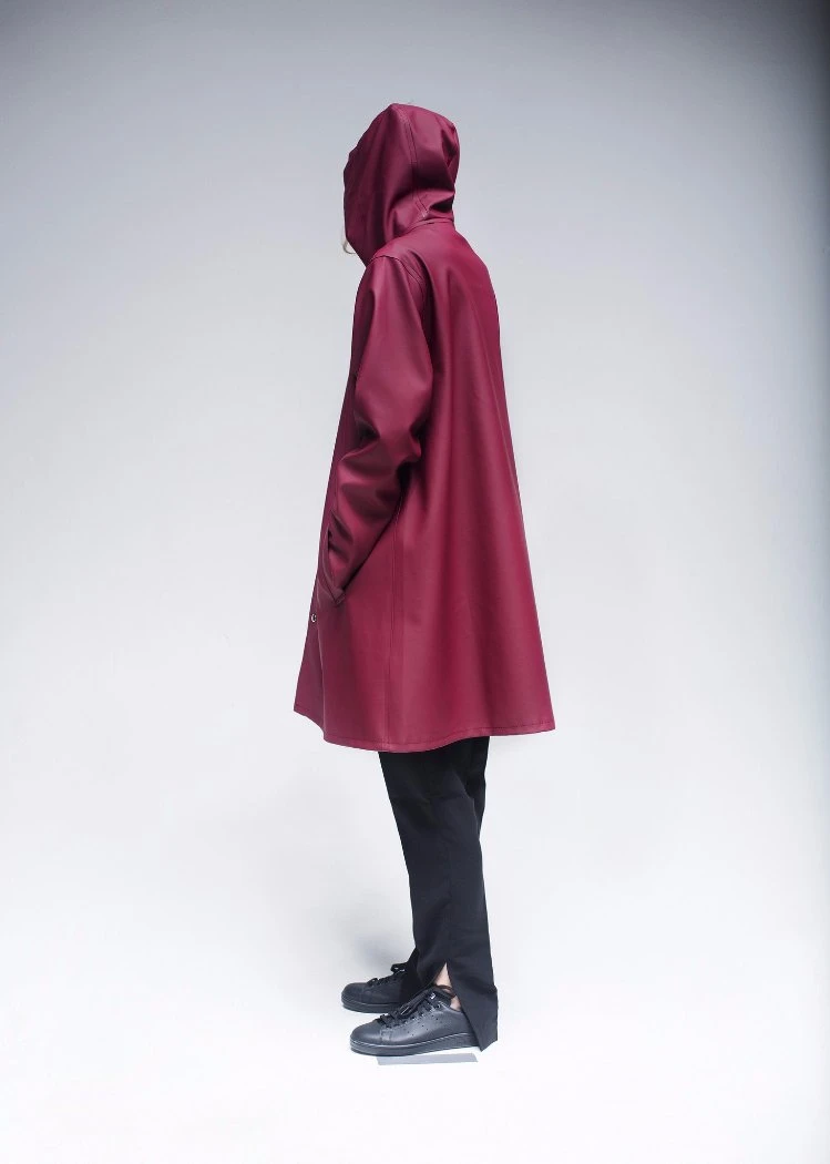 STUTTERHEIM MOSEBACKE RAIN JACKET BURGUNDY 3 STUTTERHEIM MOSEBACKE RAIN JACKET BURGUNDY