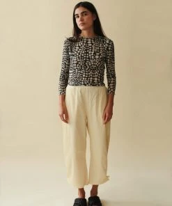 NIN STUDIO BLACK COSMOS SWIRL TOP SPRING '22