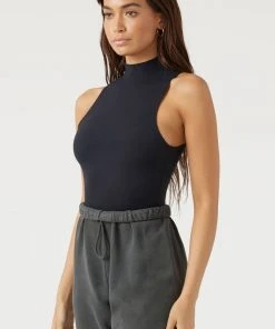 JOAH BROWN MOCK NECK TANK SPRING '22 6 JOAH BROWN MOCK NECK TANK SPRING '22