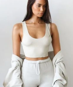 JOAH BROWN RAW EDGE CROP TANK SPRING '22