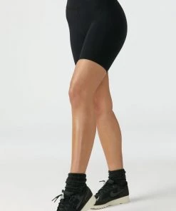 JOAH BROWN THE BIKER SHORT