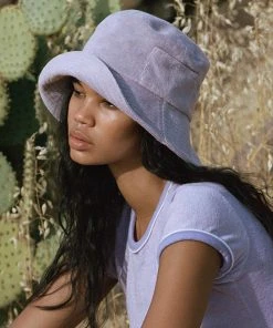 LACK OF COLOR WAVE BUCKET HAT SPRING '22 9 LACK OF COLOR WAVE BUCKET HAT SPRING '22