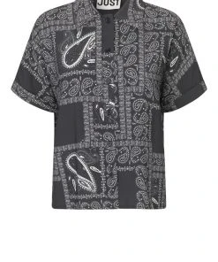 JUST FEMALE SPRING '22 MAID SHIRT 16 JUST FEMALE SPRING '22 MAID SHIRT