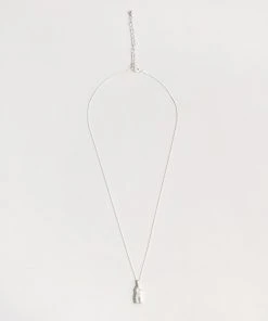 WOLF CIRCUS SPRING '22 WOMAN VASE NECKLACE