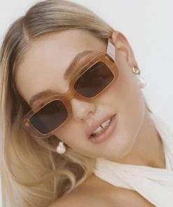 RAIE EYEWEAR NEW IN MARY SUNGLASSES 9 RAIE EYEWEAR NEW IN MARY SUNGLASSES