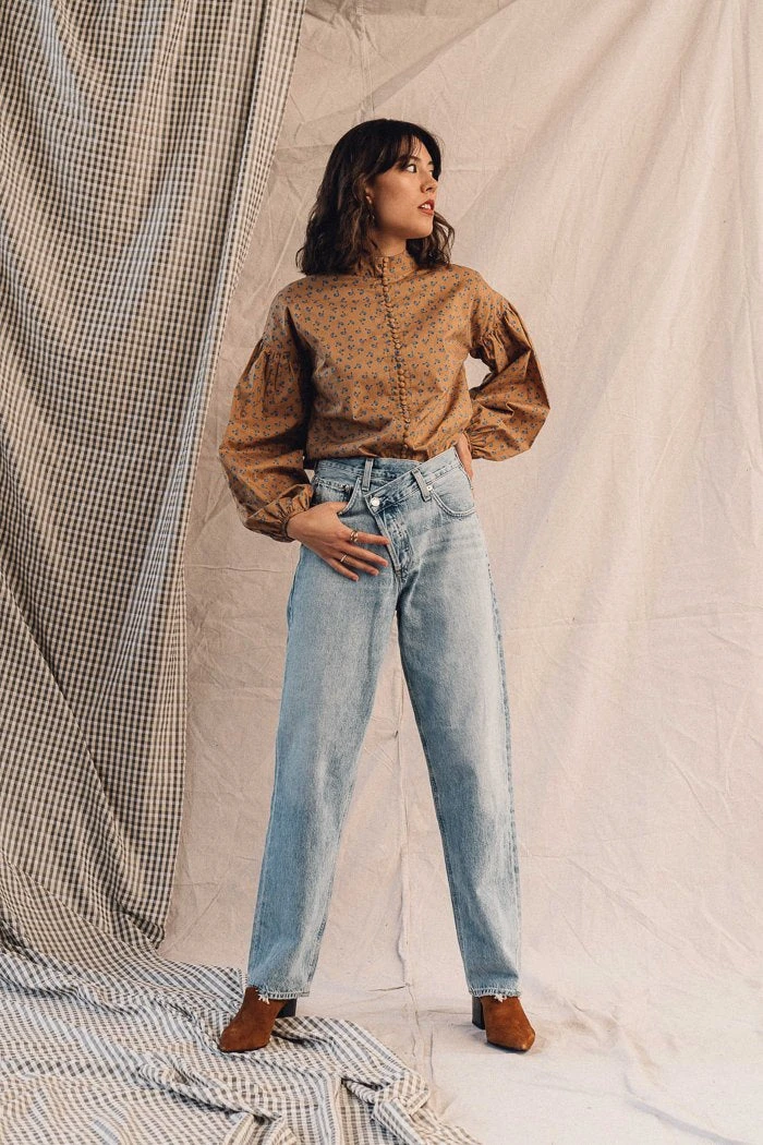 AGOLDE SPRING '22 CRISS CROSS JEANS SUBURBIA 6 AGOLDE SPRING '22 CRISS CROSS JEANS SUBURBIA
