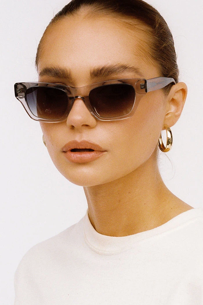 SOLD OUT THE QUIN SUNGLASSES 1 SOLD OUT THE QUIN SUNGLASSES