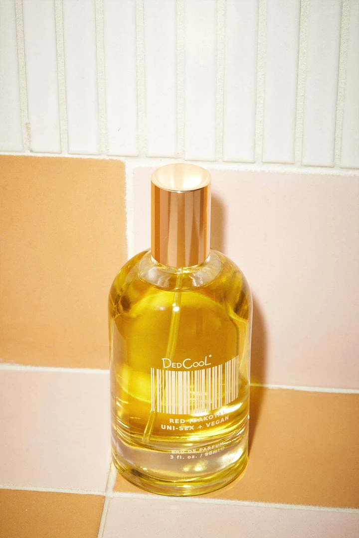DEDCOOL EAU DE PARFUM FRAGRANCE RED DAKOTA NEW IN 2 DEDCOOL EAU DE PARFUM FRAGRANCE RED DAKOTA NEW IN