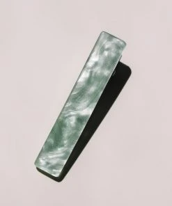 PIPE AND ROW RESIN RECTANGLE BARRETTE