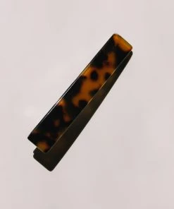PIPE AND ROW RESIN RECTANGLE BARRETTE