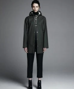 STUTTERHEIM STOCKHOLM JACKET GREEN NEW IN 11 STUTTERHEIM STOCKHOLM JACKET GREEN NEW IN