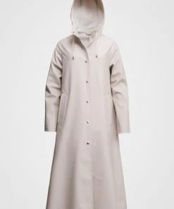 STUTTERHEIM MOSEBACKE RAIN JACKET LONG LIGHT SAND NEW IN