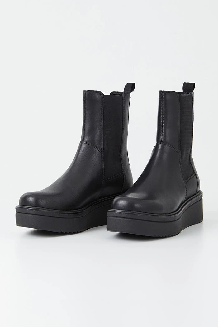 VAGABOND TARA BOOTS SPRING '22 1 VAGABOND TARA BOOTS SPRING '22