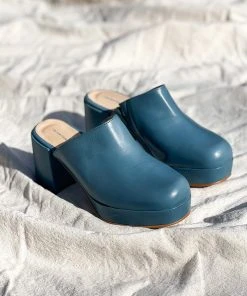 INTENTIONALLY BLANK FACTS MULE