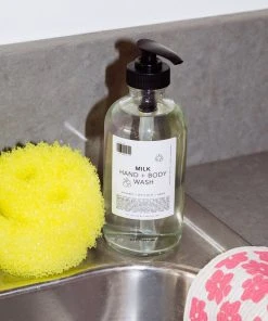 DEDCOOL NEW IN MILK HAND AND BODY WASH 5 DEDCOOL NEW IN MILK HAND AND BODY WASH