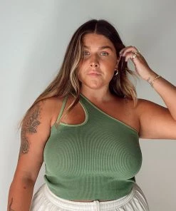 PIPE AND ROW SPRING '22 CASSIE CRISS CROSS TANK