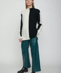 JUST FEMALE COBRA KNIT