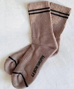 LE BON SHOPPE BOYFRIEND SOCKS COCOA SPRING '22