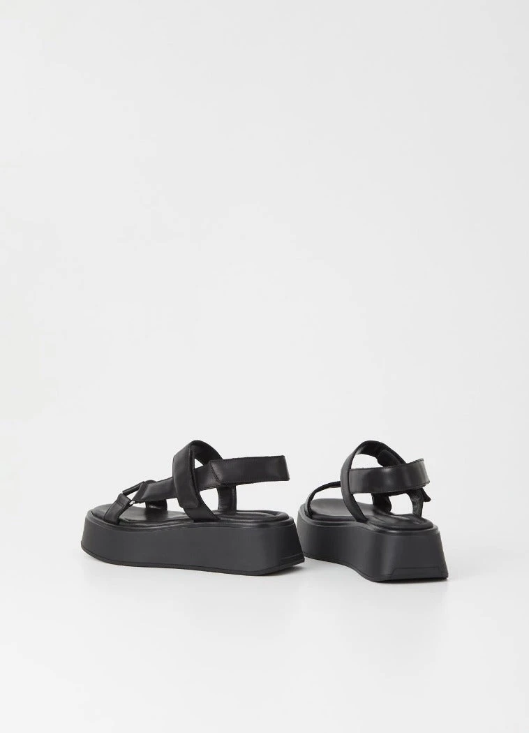 VAGABOND COURTNEY PADDED SANDALS SPRING '22 9 VAGABOND COURTNEY PADDED SANDALS SPRING '22