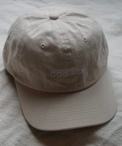 INTENTIONALLY BLANK DOG MOM HAT