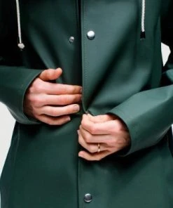 STUTTERHEIM MOSEBACKE RAIN JACKET GREEN SPRING '22