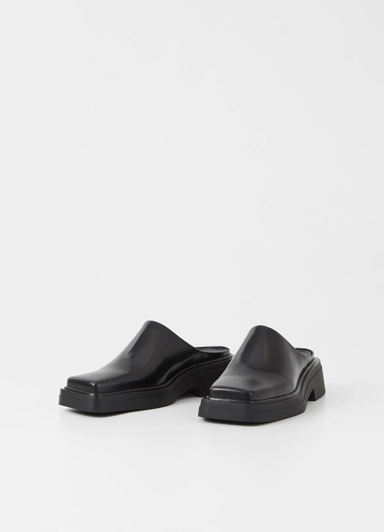 VAGABOND EYRA MULES SPRING '22 6 VAGABOND EYRA MULES SPRING '22