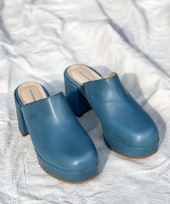 INTENTIONALLY BLANK FACTS MULE