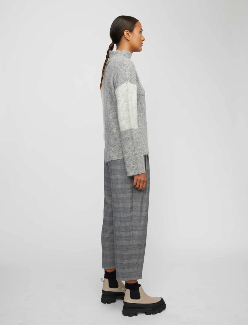 JUST FEMALE VALUE TROUSERS 5 JUST FEMALE VALUE TROUSERS